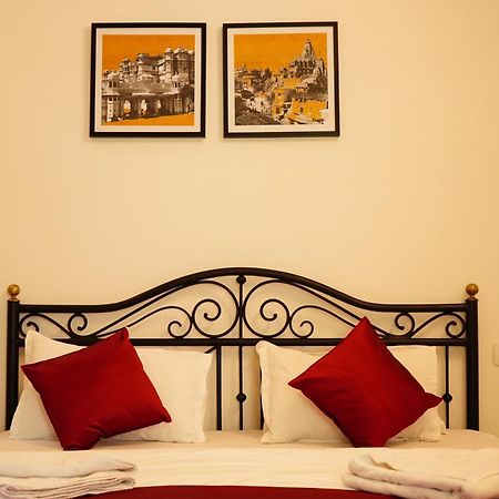 Rising Shemesh Home Stay Udaipur Dış mekan fotoğraf