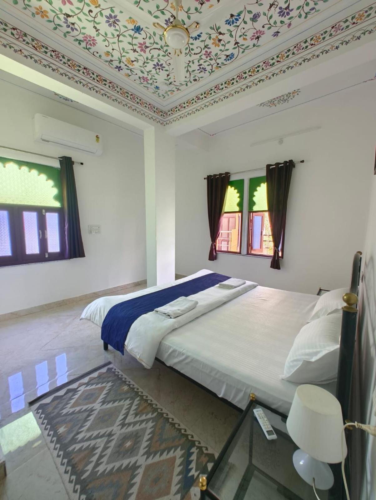 Rising Shemesh Home Stay Udaipur Dış mekan fotoğraf