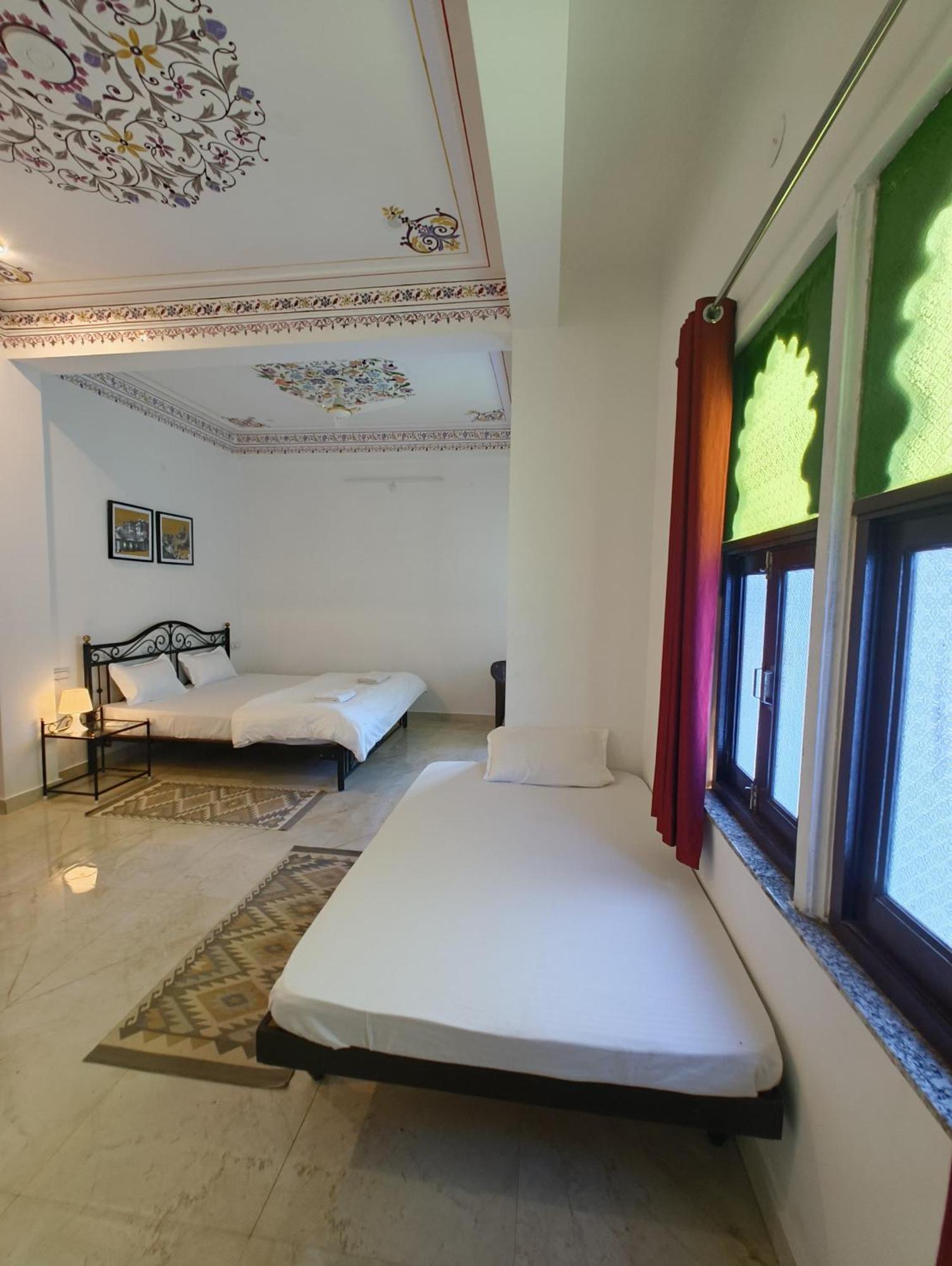 Rising Shemesh Home Stay Udaipur Dış mekan fotoğraf