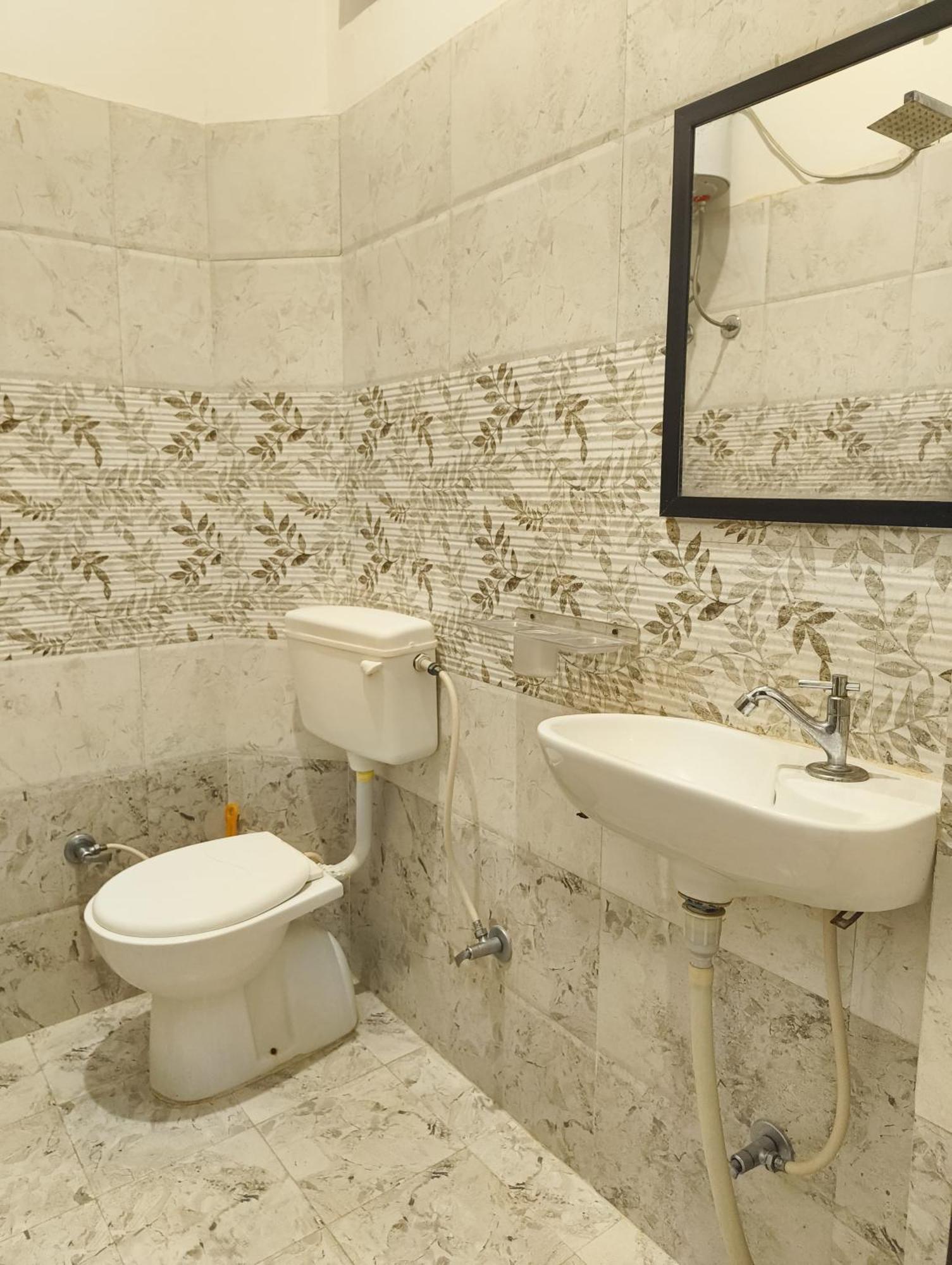 Rising Shemesh Home Stay Udaipur Dış mekan fotoğraf